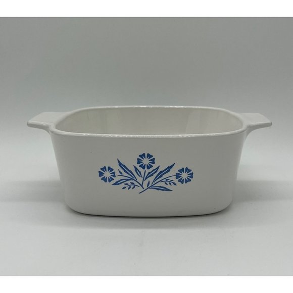 Vintage Corningware Cornflower Blue Casserole A-1.5-B, 1.5 Liters - Picture 1 of 4